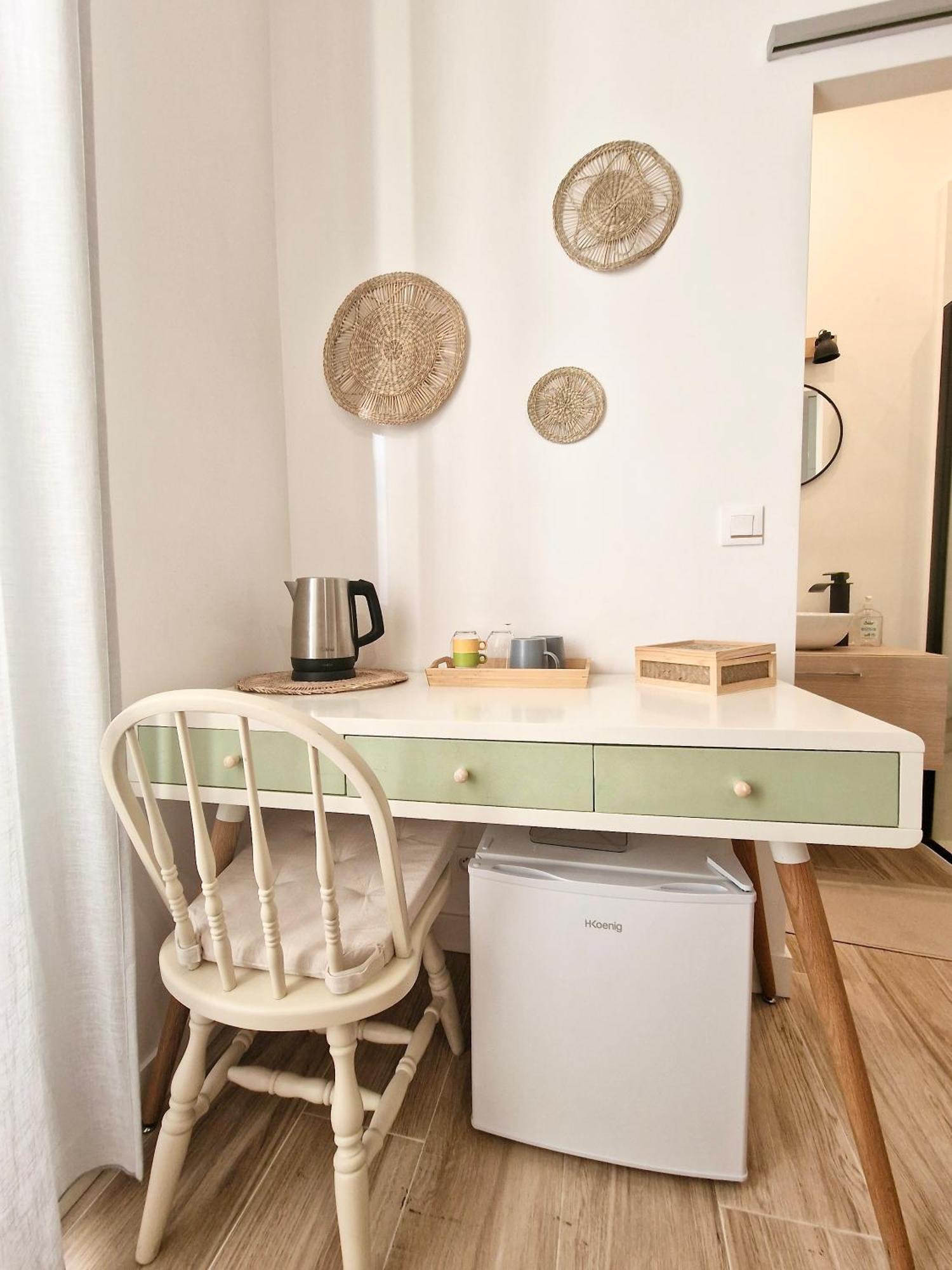 ניס Family Room מראה חיצוני תמונה