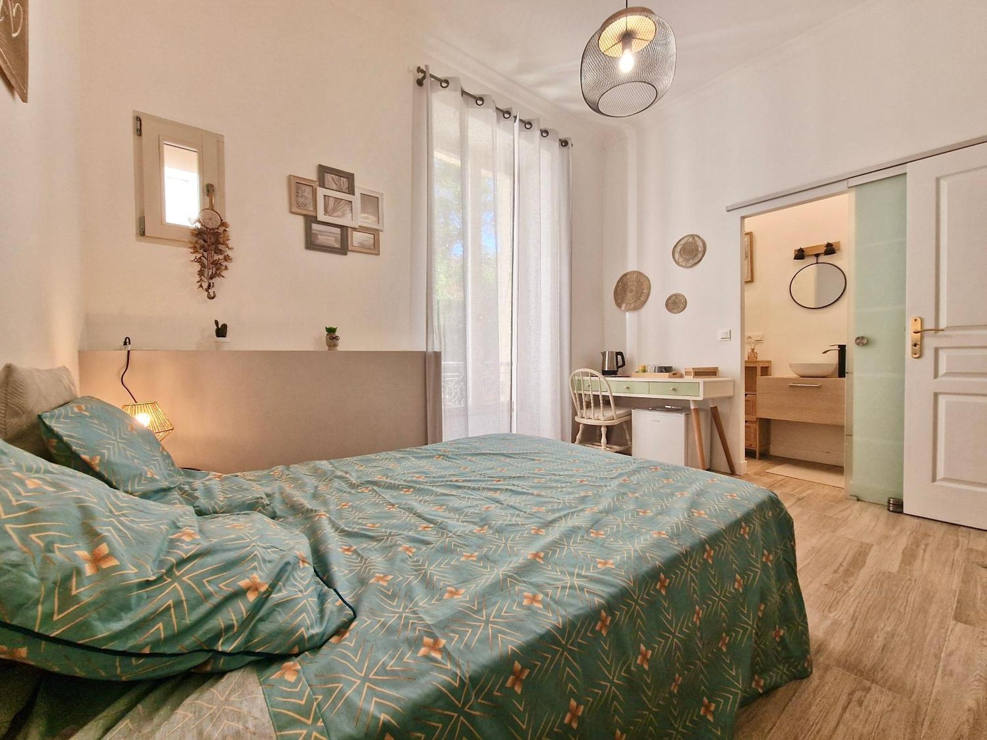 ניס Family Room מראה חיצוני תמונה
